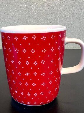 Marimekko Oiva Muija Mug Red White Dot Maija Isola Sami Ruotsalainen 2010